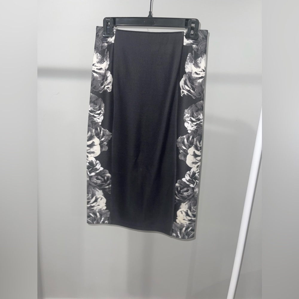 Midi rose hip skirt